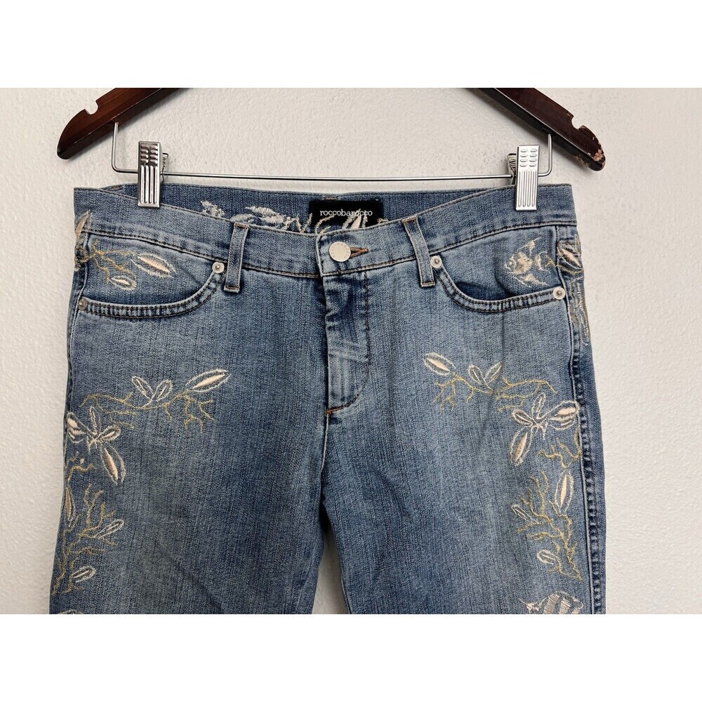 VTG RoccoBarocco Jeans Women’s Size 27 Floral Fish Embroidered Straight Leg - Picture 2 of 11